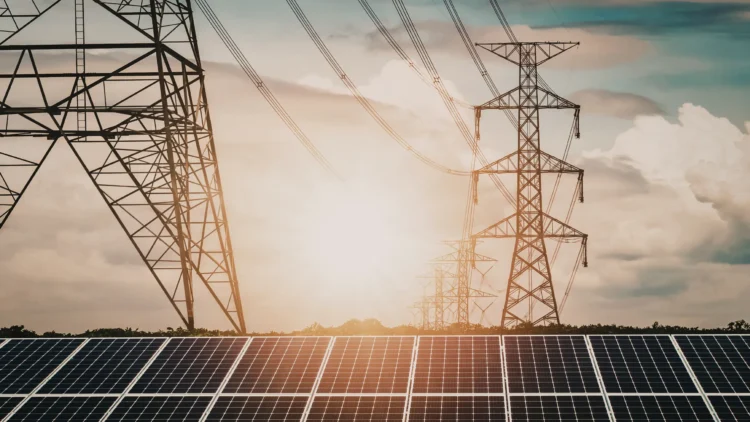 India’s Solar Surge Hits Record 45 GW in a Year, Accelerating Clean Energy Push