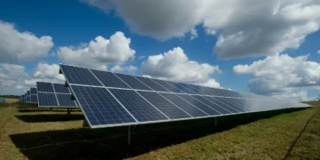 Tracker-Based Solar Systems Face Up to 2x Higher UV Degradation: UNSW Study