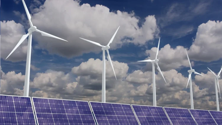 India’s Solar Capacity Projected to Grow 22% Annually Through 2035